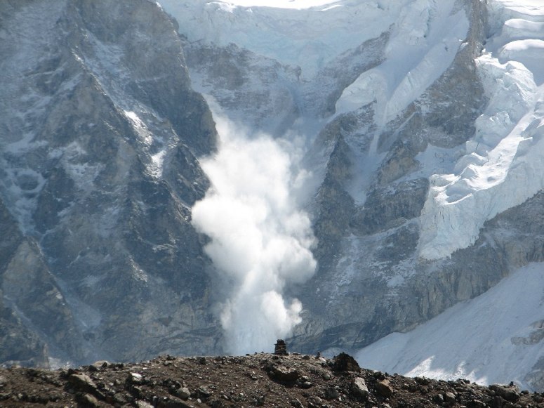 Avalanche1.jpg
